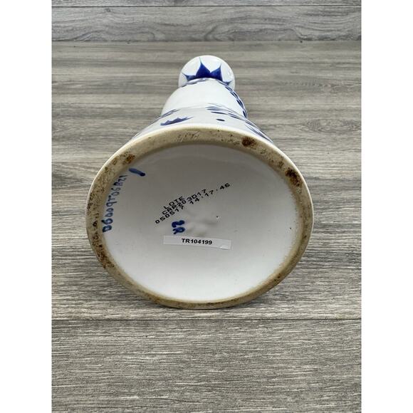 Clase Azul Reposado Tequila White And Blue Empty Bottle 750ML With Cap - Picture 8 of 8